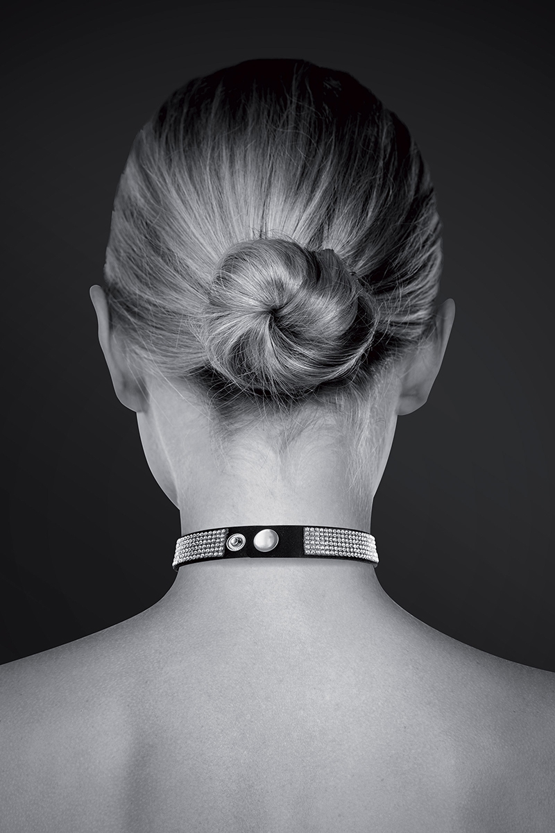 Collier ras-de-cou cœur & strass - Simili cuir noir – Image 2